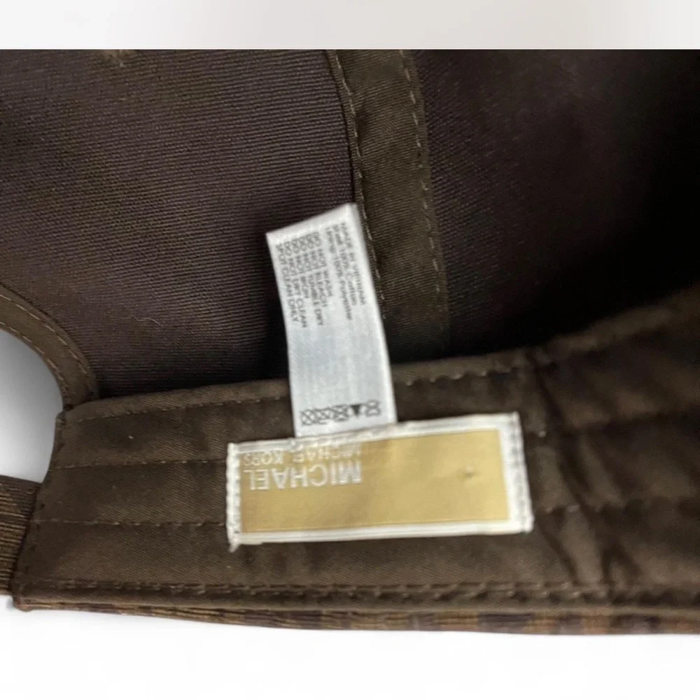 Michael Kors Cap Excellent Conditon - Picture 2 of 4